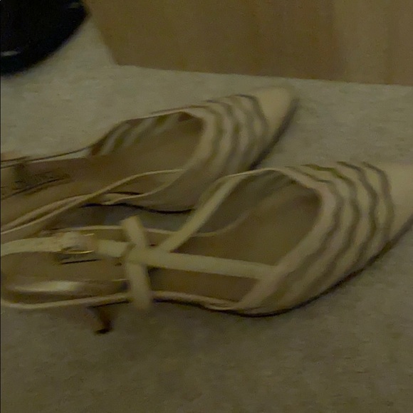 white heels - Picture 2 of 3